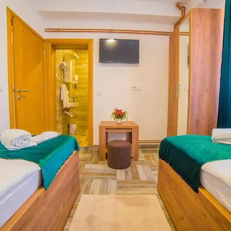 Uzicki Vandrarhem Užice