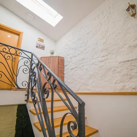 Vandrarhem Uzicki Užice