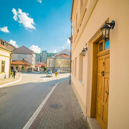 Uzicki * Užice
