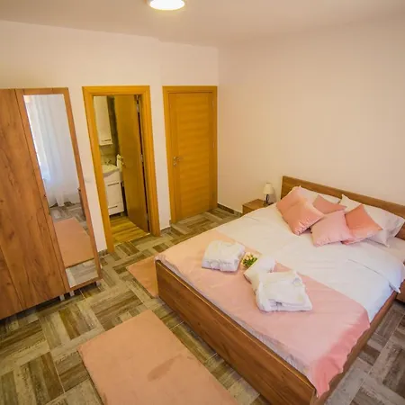 Uzicki Ostello Užice